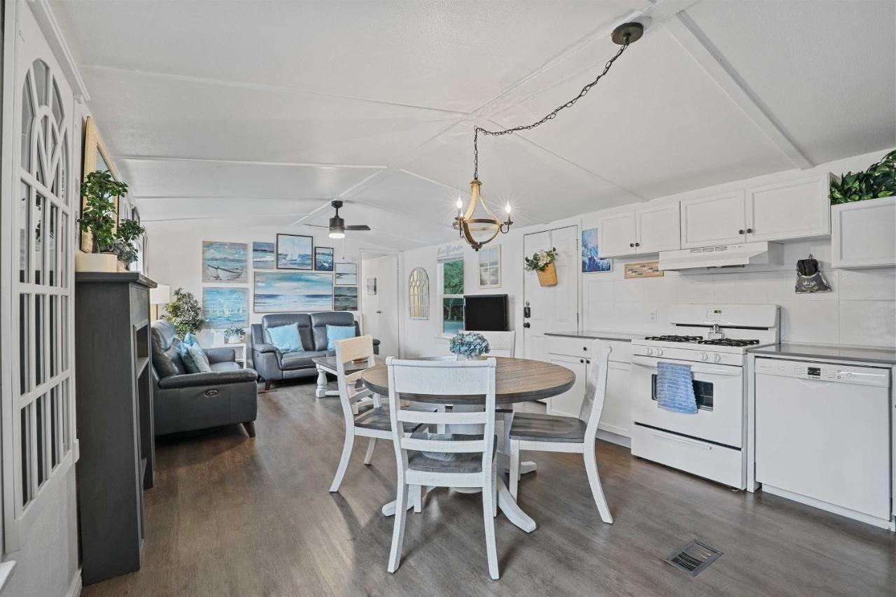 Pet-Friendly Lake Dallas Home Near Lewisville Lake Extérieur photo